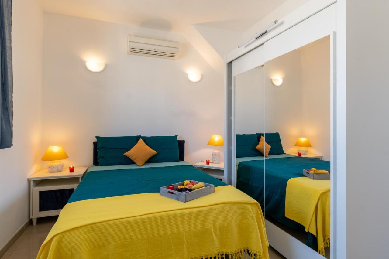 Celebre Vieux Port, Appartement Marseilles