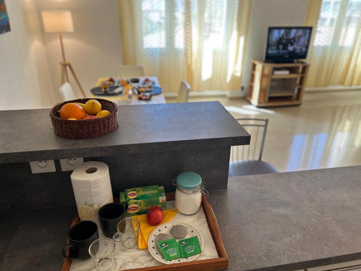 Celebre Vieux Port, Appartement *