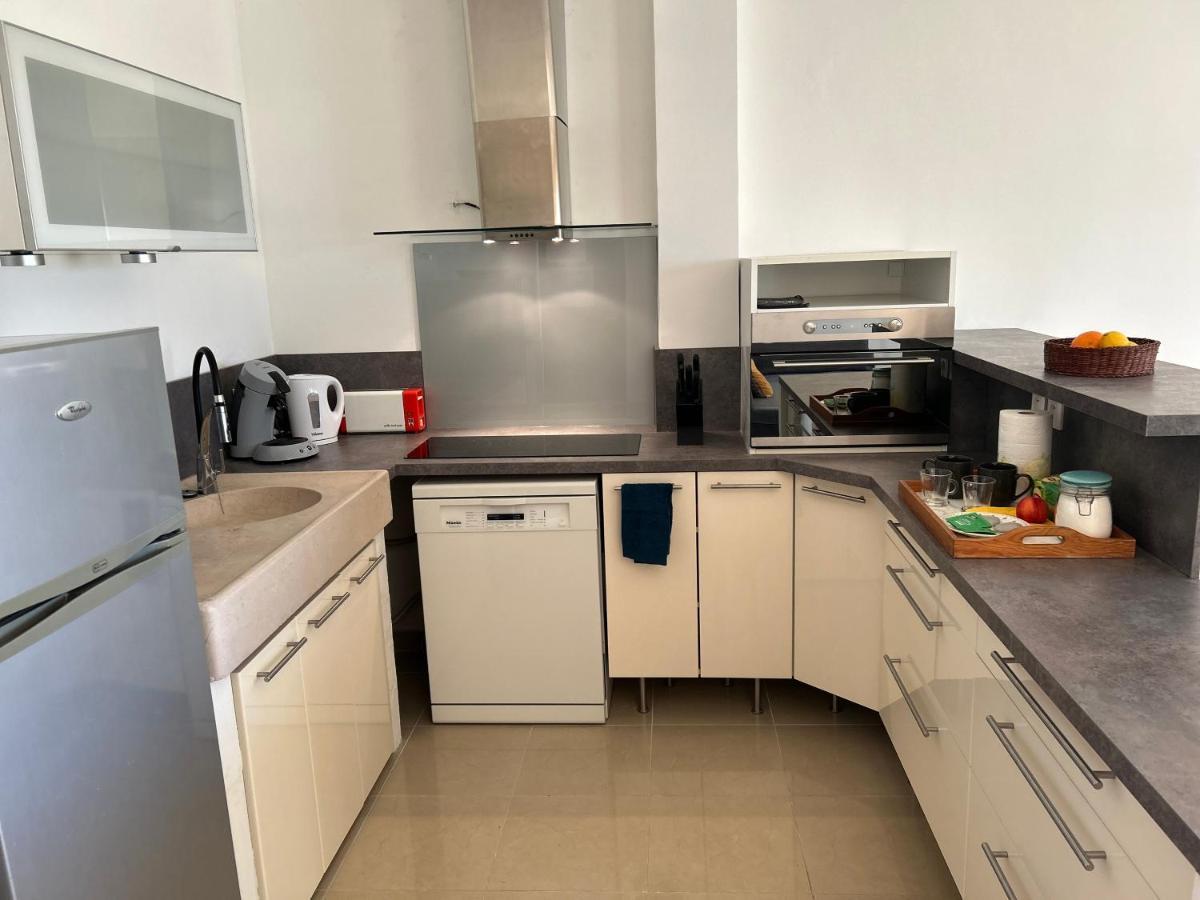 Celebre Vieux Port, Appartement