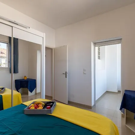 Celebre Vieux Port, Marseille Appartement Buitenkant foto