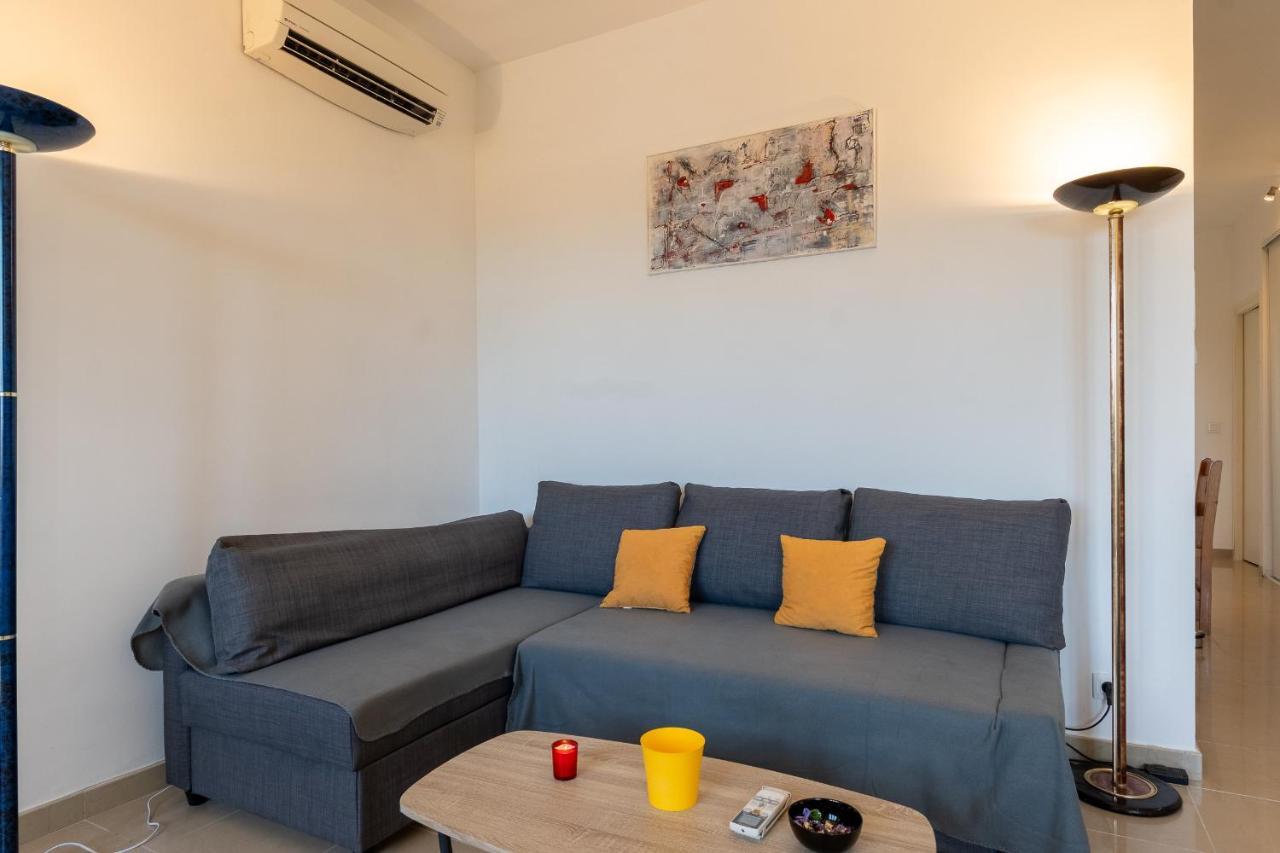 Celebre Vieux Port, Apartment